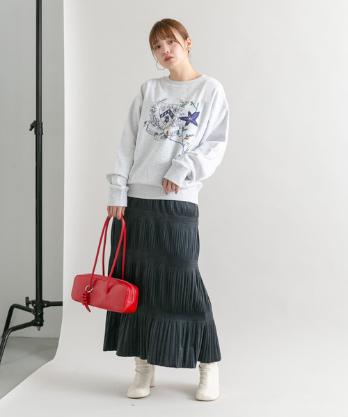 KBF（ケイビーエフ）の「フラワー刺繍スウェット（スウェット・レディース・グレー系その他/チャコールグレー・ONE）」の6枚目の写真