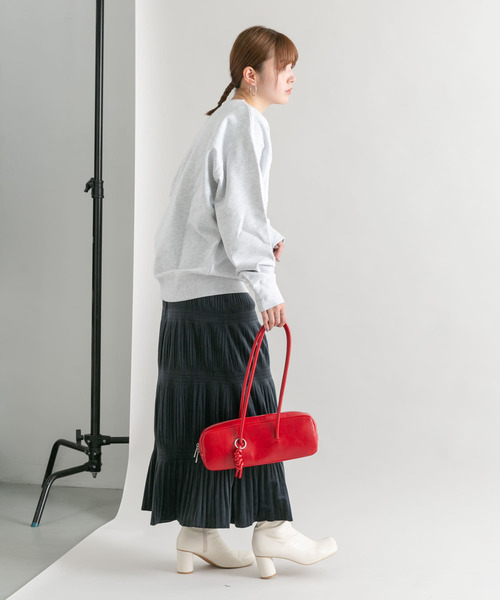 KBF（ケイビーエフ）の「フラワー刺繍スウェット（スウェット・レディース・グレー系その他/チャコールグレー・ONE）」の7枚目の写真