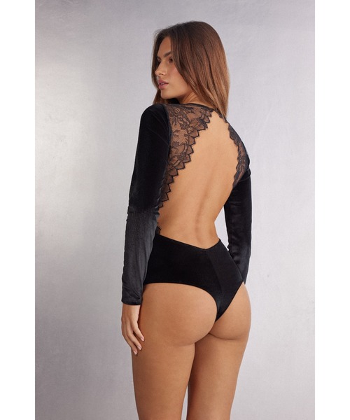 【セール】Intriguing Beauty ベルベット ロングスリーブ ボディスーツ（インナーウェア/肌着）｜Intimissimi（インティミッシミ）