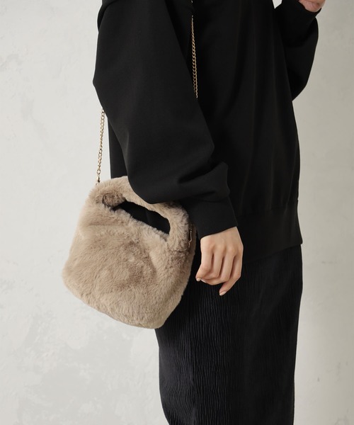 FOUND GOOD（ファウンドグッド）の「ファー2WAYバッグ（ハンドバッグ・レディース・ベージュ/ブラック/グリーン系2・FREE）」の7枚目の写真