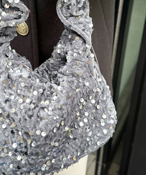 fredy emue(フレディエミュ)の「スパンコールドロストワンハンドルバッグ(ハンドバッグ・レディース・ブラック/シルバー・FREE)」の11枚目の写真
