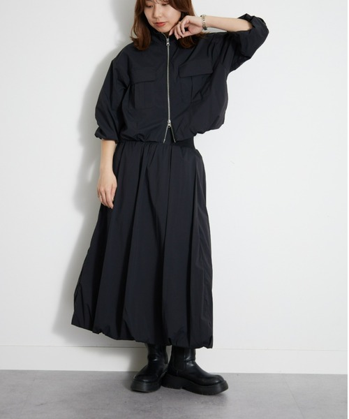 UNDOVE(アンドゥーブ)の「〈UNDOVE〉【はっ水/ストレッチ/UV対策/アウトドア/普段着/ジッパージャケット/ダブルジッパー/胸元ポケット】はっ水!ナイロンバルーンジャケット(ブルゾン・レディース・ベージュ/ブラック・X-LARGE/LARGE/MEDIUM)」の2枚目の写真
