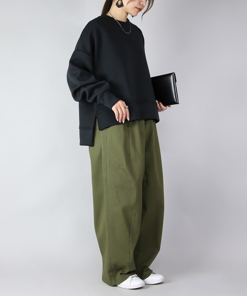 and it_(アンドイット)の「裾タックバルーンツイル裏微起毛イージーパンツ(その他パンツ・レディース・チャコールグレー/ブラック/カーキ/ベージュ・FREE)」の17枚目の写真