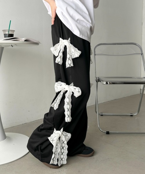 CLEA（クレア）の「レースリボンルーズスウェットパンツ（スウェットパンツ・レディース・グレー/アイボリー/ブラック・FREE）」の3枚目の写真