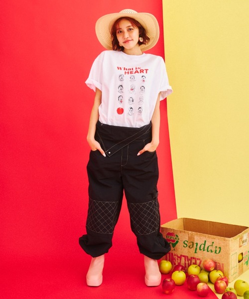 What Is Heart(ワットイズハート)の「apple graphic half sleeve T-shirt - アップルグラフィックTシャツ -(Tシャツ/カットソー・レディース・グレー系その他/ホワイト系その他/ホワイト系その他2/グレー系その他2・MEDIUM/SMALL)」の22枚目の写真