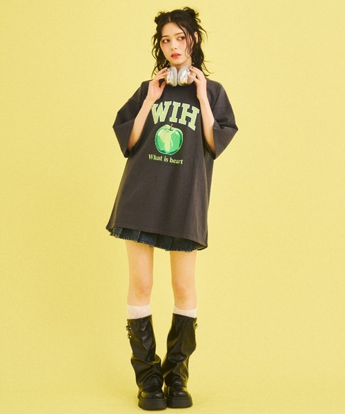 What Is Heart(ワットイズハート)の「apple graphic half sleeve T-shirt - アップルグラフィックTシャツ -(Tシャツ/カットソー・レディース・グレー系その他/ホワイト系その他/ホワイト系その他2/グレー系その他2・MEDIUM/SMALL)」の7枚目の写真