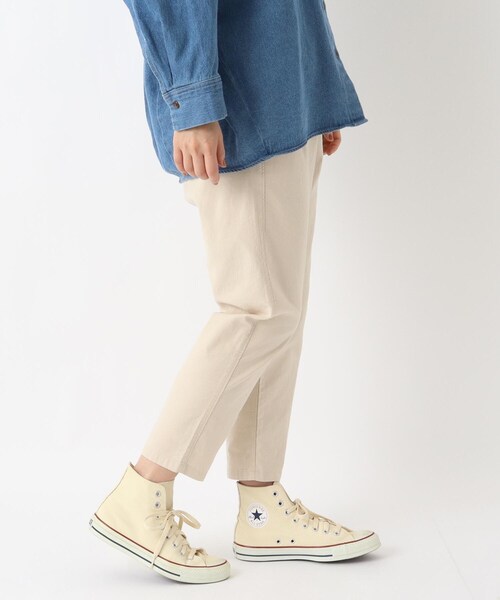 one'sterrace(ワンズテラス)の「綿ツイル9分丈テーパードパンツ(その他パンツ・レディース・グレー系その他7/カーキ系5/ベージュ系9・02)」の3枚目の写真