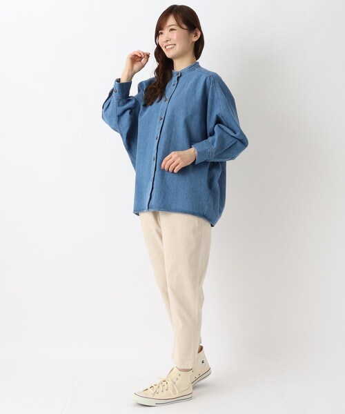one'sterrace(ワンズテラス)の「綿ツイル9分丈テーパードパンツ(その他パンツ・レディース・グレー系その他7/カーキ系5/ベージュ系9・02)」の15枚目の写真