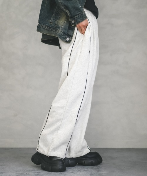 Shoowtime(ショウタイム)の「Side piping design wide sweat pants / サイドパイピングデザインワイドスウェットパンツ(スウェットパンツ・メンズ・ブラック/ヘザーグレー・X-LARGE/LARGE/MEDIUM)」の13枚目の写真