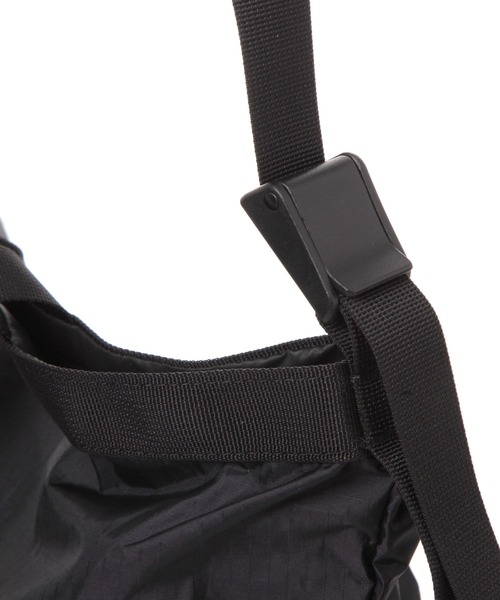 LOWRYS FARM(ローリーズファーム)の「Drifterパックショルダートート 291366(ショルダーバッグ・メンズ・ブラック/グリーン系その他・FREE)」の7枚目の写真