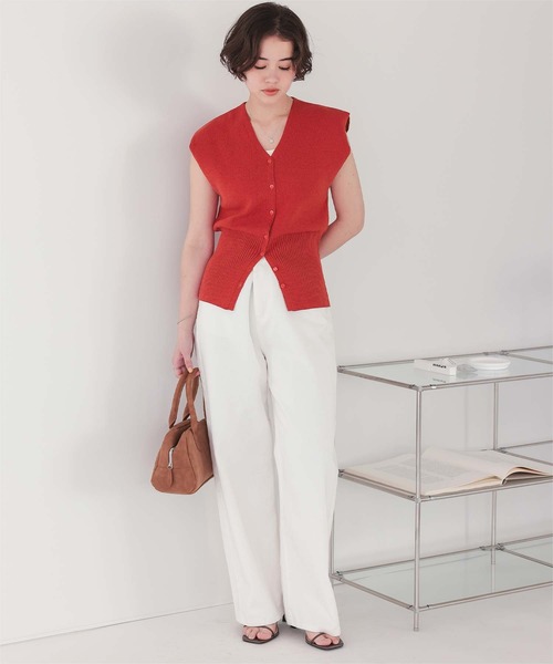 titivate（ティティベイト）の「ノースリーブVネックリブニットベスト（ベスト・レディース・ブラック/ライトグレー/レッド・M/L）」の22枚目の写真