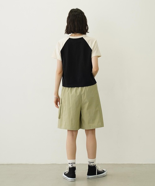 MILKFED.(ミルクフェド)の「MILKFED. COMPACT B/B TEE(Tシャツ/カットソー・レディース・ホワイト/ブラック/チャコール・M/S)」の10枚目の写真