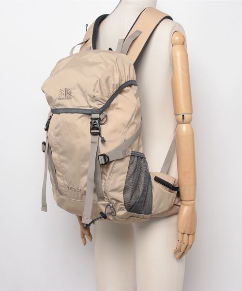 karrimor(カリマー)の「tatra 25(バックパック/リュック・メンズ・ブラック/ネイビー/チャコールグレー/アイボリー・FREE)」の5枚目の写真