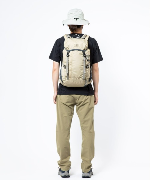 karrimor(カリマー)の「tatra 25(バックパック/リュック・メンズ・ブラック/ネイビー/チャコールグレー/アイボリー・FREE)」の7枚目の写真
