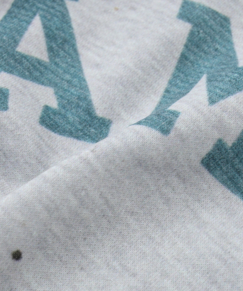 WISM（ウィズム）の「【TOLQ/トルク】 Trompe loeil Sweatshirts HAMILTON 25-1208（スウェット・メンズ・チャコールグレー・4）」の3枚目の写真