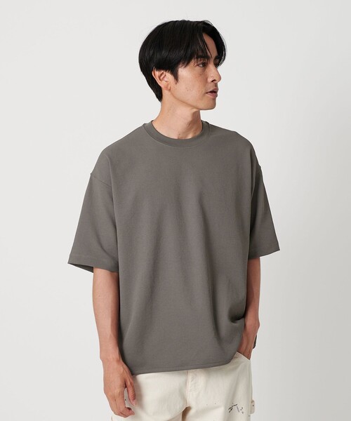 BEAUTY&YOUTH UNITED ARROWS（ビューティーアンドユースユナイテッドアローズ）の「Air Dobby ワイドテーパード クルーネック Tシャツ -ヨコストレッチ 吸水速乾性-（Tシャツ/カットソー・メンズ・グレー/ブラック/ライトグレー・L/XL/S/M）」の3枚目の写真