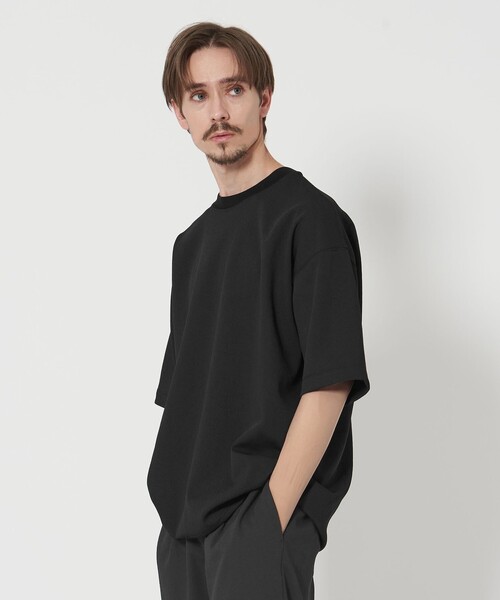 BEAUTY&YOUTH UNITED ARROWS（ビューティーアンドユースユナイテッドアローズ）の「Air Dobby ワイドテーパード クルーネック Tシャツ -ヨコストレッチ 吸水速乾性-（Tシャツ/カットソー・メンズ・グレー/ブラック/ライトグレー・L/XL/S/M）」の6枚目の写真