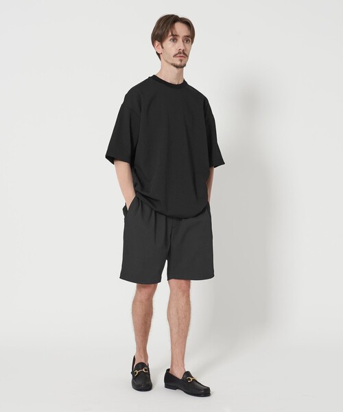 BEAUTY&YOUTH UNITED ARROWS（ビューティーアンドユースユナイテッドアローズ）の「Air Dobby ワイドテーパード クルーネック Tシャツ -ヨコストレッチ 吸水速乾性-（Tシャツ/カットソー・メンズ・グレー/ブラック/ライトグレー・L/XL/S/M）」の8枚目の写真