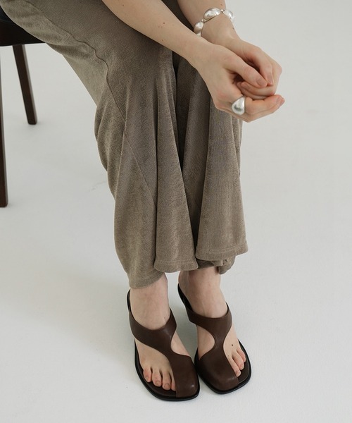 人気新品 CURVED DESIGN SANDALS（サンダル）｜CLANE（クラネ）の 靴