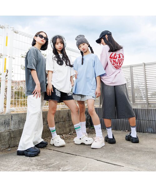 algy(アルジー)の「ハートロゴビッグ半袖T(Tシャツ/カットソー・キッズ・ピンク/サックスブルー/オフホワイト/グレー・SMALL/MEDIUM/X-SMALL/XX-SMALL)」の22枚目の写真