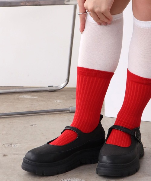 ROOPTOKYO(ループトウキョウ)の「Long Double Collar Rib Socks / ロングダブルカラーリブソックス(ソックス/靴下・レディース・レッド/グレー/ブラック/ホワイト・FREE)」の4枚目の写真