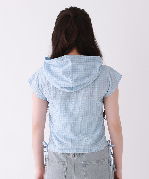 repipi armario（レピピ アルマリオ）の「シャーリングフードシャツ（シャツ/ブラウス・キッズ・サックスブルー/イエロー/オレンジ・SMALL/MEDIUM/LARGE）」の16枚目の写真