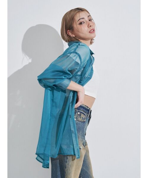 EVRIS（エヴリス）の「シアーオーバーサイズシャツ（シャツ/ブラウス・レディース・ブルー/ブラック/ホワイト・FREE）」の19枚目の写真