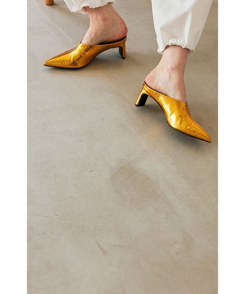 POINTED METALLIC MULE