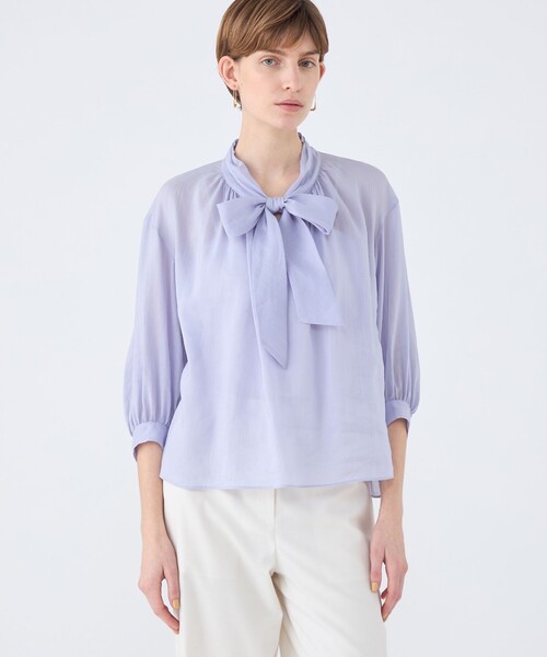 BALLSEY（ボールジィ）の「スムースラミー バイヤスボウタイブラウス（シャツ/ブラウス・レディース・ブラック/ホワイト/ライトパープル・36）」の5枚目の写真