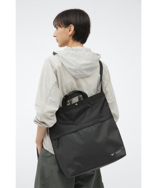 MARGARET HOWELL(マーガレットハウエル)の「RECYCLE POLYESTER CANVAS(ショルダーバッグ・レディース・ブラック・FREE)」の2枚目の写真