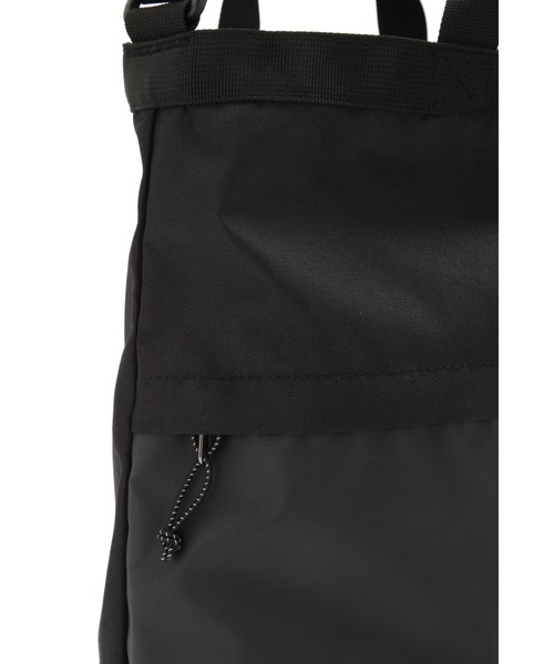 MARGARET HOWELL（マーガレットハウエル）の「RECYCLE POLYESTER CANVAS（ショルダーバッグ・レディース・ブラック・FREE）」の9枚目の写真