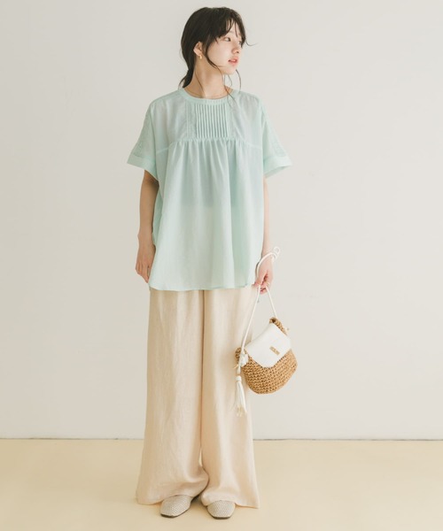 ITEMS URBANRESEARCH（アイテムズ アーバンリサーチ）の「ピンタックレースブラウス（シャツ/ブラウス・レディース・ブラック/ライトブルー/オフホワイト/ミント・FREE）」の9枚目の写真