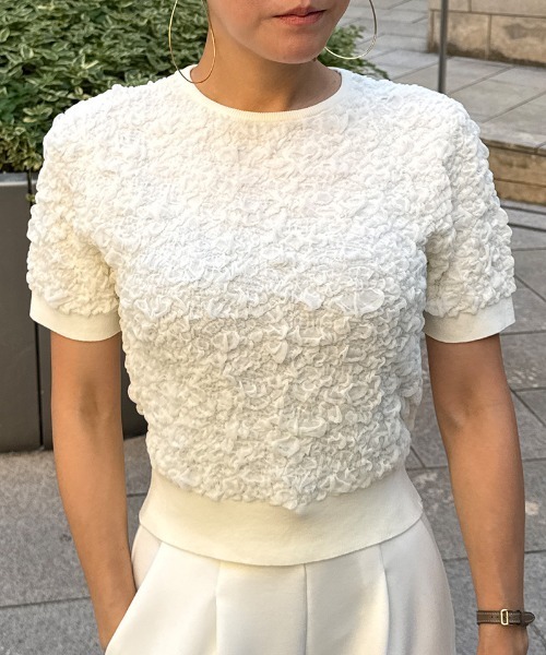 JENNE(ジェンヌ)の「膨れジャカード見えニット(ニット/セーター・レディース・ブラック/ライム/ホワイト・SMALL/MEDIUM/LARGE)」の12枚目の写真