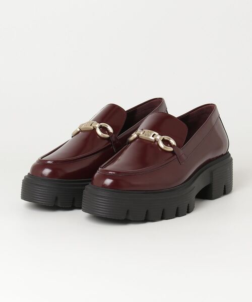 STUART WEITZMAN（スチュアートワイツマン）の「STUART WEITZMAN NOLITA SW SIGNATURE LOAFER スチュアート・ワイツマン ノリータ シグニチャー ローファー（ローファー・レディース・バーガンディー/ブラック・36.5/37/37.5/35.5/36/35）」の5枚目の写真