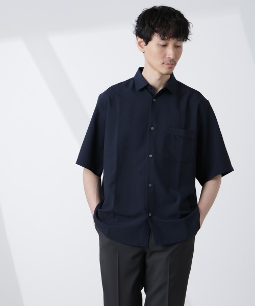 NANO universe（ナノユニバース）の「セオアルファシャツ 半袖（セットアップ可）（シャツ/ブラウス・メンズ・ブラック/ネイビー/ブラウン・S/M/L）」の4枚目の写真