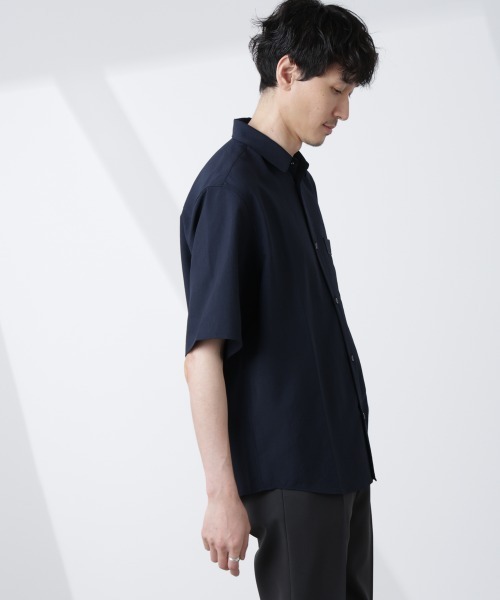 NANO universe（ナノユニバース）の「セオアルファシャツ 半袖（セットアップ可）（シャツ/ブラウス・メンズ・ブラック/ネイビー/ブラウン・S/M/L）」の5枚目の写真