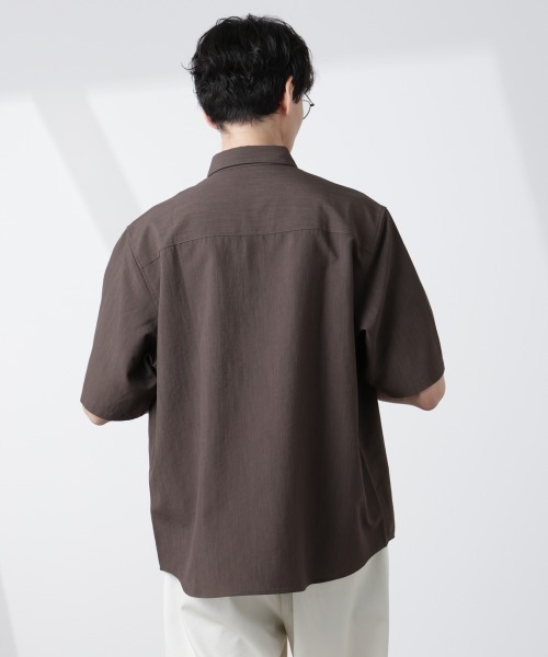 NANO universe（ナノユニバース）の「セオアルファシャツ 半袖（セットアップ可）（シャツ/ブラウス・メンズ・ブラック/ネイビー/ブラウン・S/M/L）」の13枚目の写真