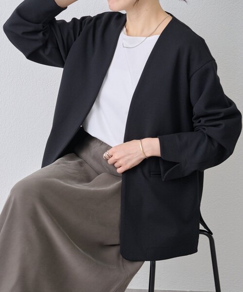 極美品 LIVETART ノーカラージャケット ビアズリー ノーカラージャケット（ノーカラージャケット）｜LIVETART