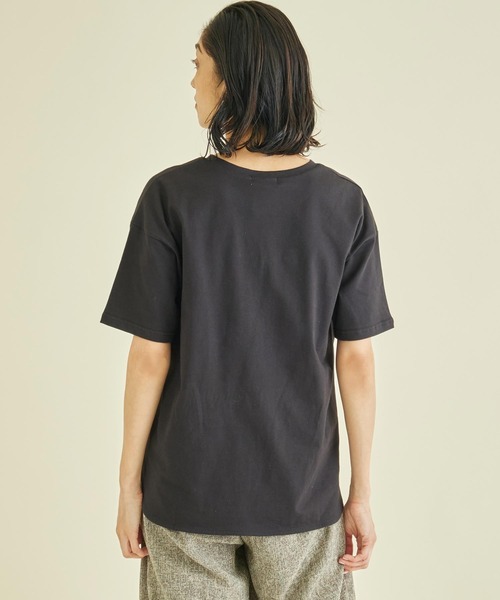 Settimissimo(セッティミッシモ)の「スタッズ ミックス 刺繍 ロゴ Tシャツ(Tシャツ/カットソー・レディース・ブラック/オフホワイト/ベージュ・FREE)」の17枚目の写真