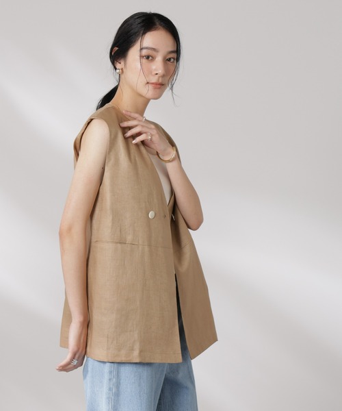 NANO universe（ナノユニバース）の「ヨーロピアンフラックス スリットポケットジレ（セットアップ可）（ノーカラージャケット・レディース・ベージュ/ブラウン/ネイビー/オフホワイト・FREE）」の4枚目の写真
