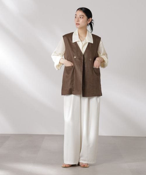 NANO universe（ナノユニバース）の「ヨーロピアンフラックス スリットポケットジレ（セットアップ可）（ノーカラージャケット・レディース・ベージュ/ブラウン/ネイビー/オフホワイト・FREE）」の15枚目の写真