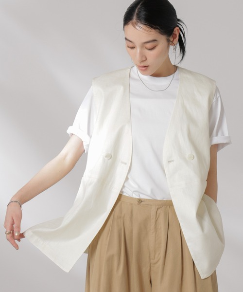 NANO universe（ナノユニバース）の「ヨーロピアンフラックス スリットポケットジレ（セットアップ可）（ノーカラージャケット・レディース・ベージュ/ブラウン/ネイビー/オフホワイト・FREE）」の19枚目の写真