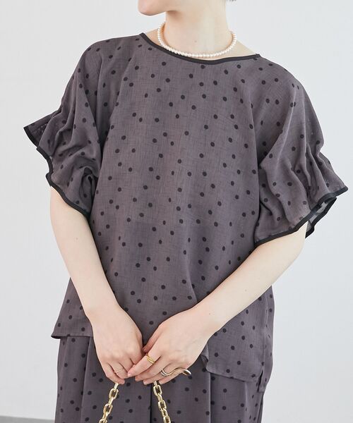 le.coeur blanc(ルクールブラン)の「リネンライクスラブドットギャザーブラウス(シャツ/ブラウス・レディース・グレー系その他/ベージュ系その他2・38)」の21枚目の写真