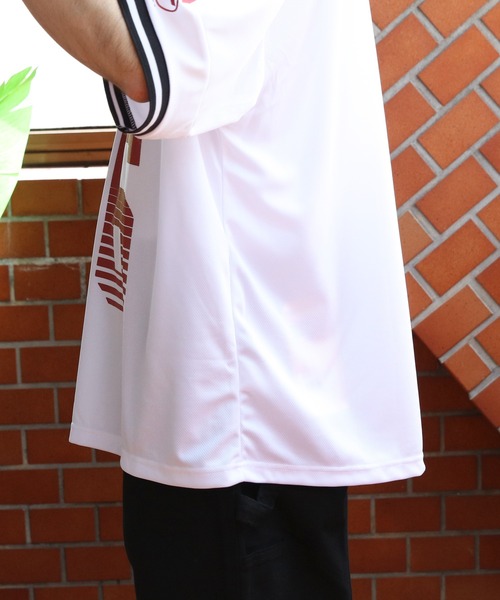 ８(eight)（エイト）の「スポーツデザインサッカーTシャツ（Tシャツ/カットソー・メンズ・ホワイト系その他/ブラック×レッド/レッド系その他/ネイビー系・MEDIUM/LARGE）」の19枚目の写真