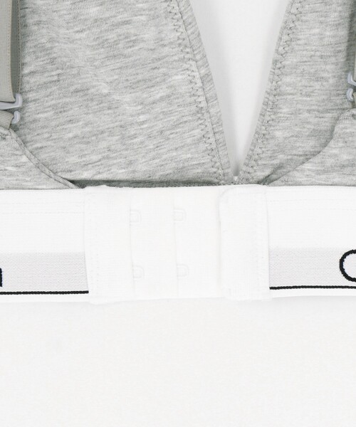 Calvin Klein Underwear(カルバンクラインアンダーウェア)の「Calvin Klein Underwear/カルバンクライン Cotton Modalトライアングルブラ / QF5650 / LGHT LINED TRIANGLE(ブラジャー・レディース・ブラック/グレー・SMALL)」の4枚目の写真
