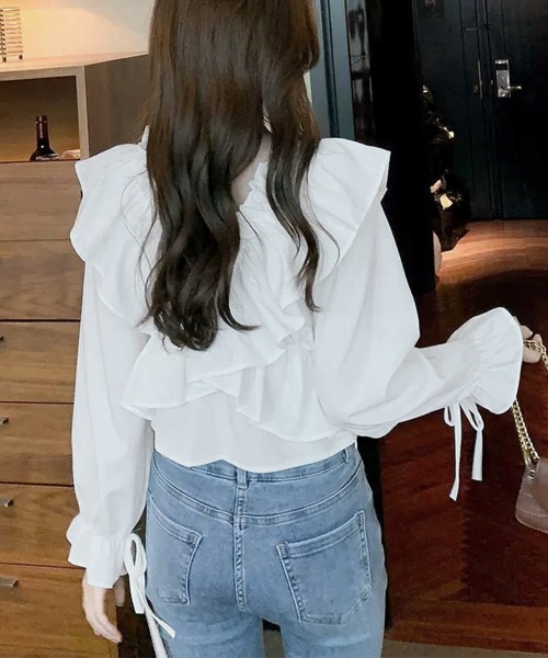 Miniministore(ミニミニストア)の「フリルブラウス オフショルブラウス 長袖(シャツ/ブラウス・レディース・アイボリー/ブルー/ホワイト/ブラック/ピンク・FREE)」の8枚目の写真
