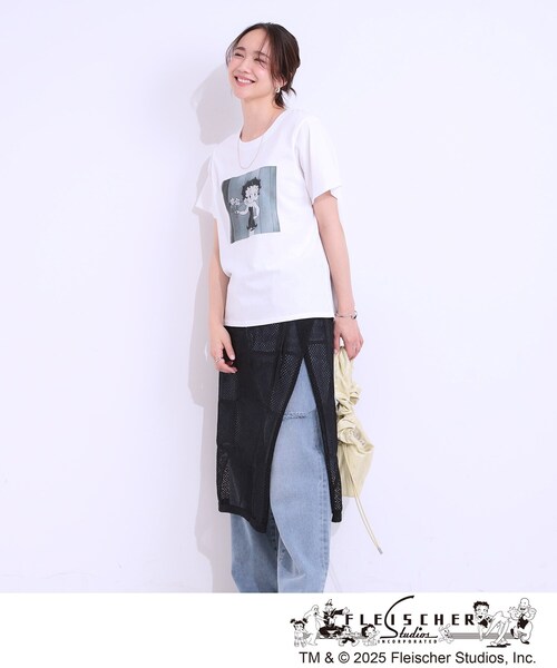 Cutie Blonde（キューティーブロンド）の「【BETTY BOOP（TM）別注】ベーシックTシャツ（Tシャツ/カットソー・レディース・チャコール/ホワイト系3/ブラック系1/ホワイト系4・04/03/02/01）」の20枚目の写真
