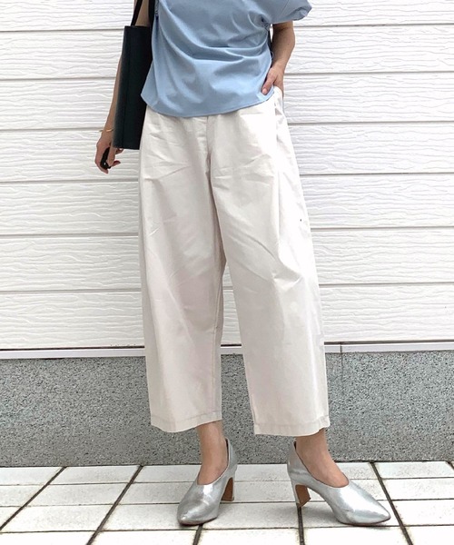 Q(キュー)の「サイドタックパンツ(スラックス・レディース・グリーン/アイボリー・MEDIUM)」の21枚目の写真