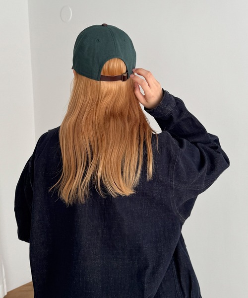 CANAL JEAN（キャナルジーン）の「Lakey Park　Memories ロゴCAP（キャップ・レディース・グリーン/アイボリー・ONE SIZE）」の4枚目の写真