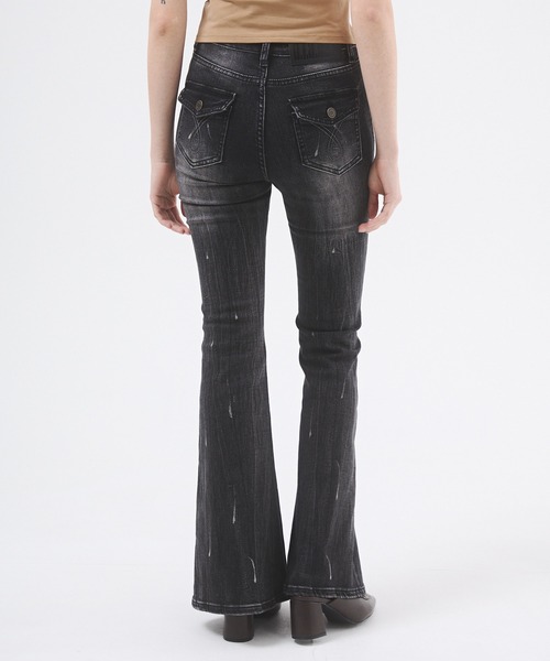 d.i.a.(ダイヤ)の「クラッシュストレッチフレアデニムパンツ(デニムパンツ・レディース・ブルー/ブラック・SMALL/MEDIUM)」の13枚目の写真